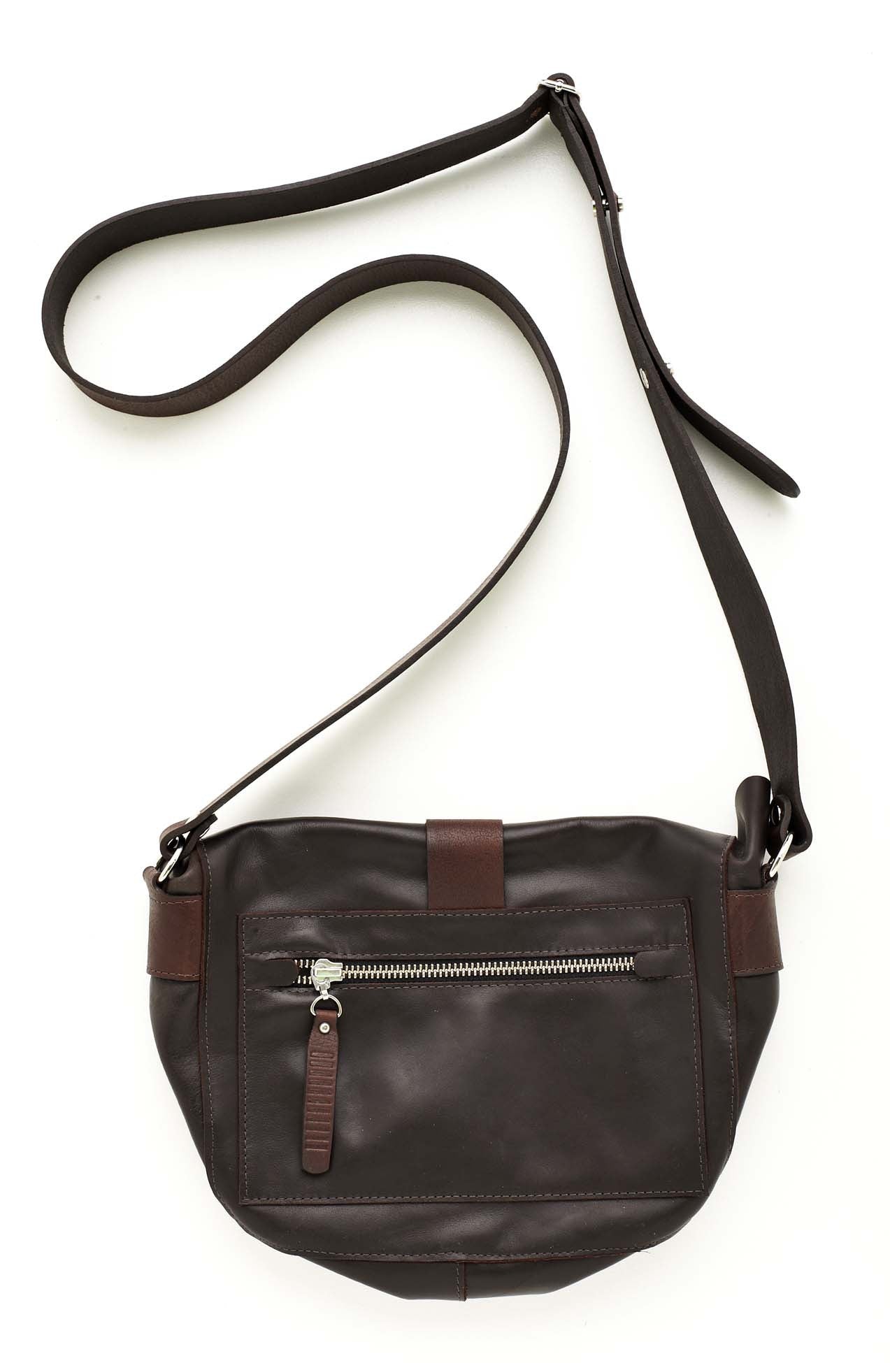 Convict Betsey satchel, reverse with zip pocket, australian made